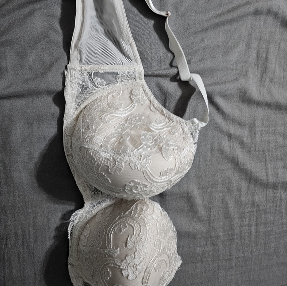 Victoria secret Dream Angels Demi - Picture 2 of 6